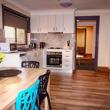 Liberty Plains Motor Inn Sydney Buitenkant foto