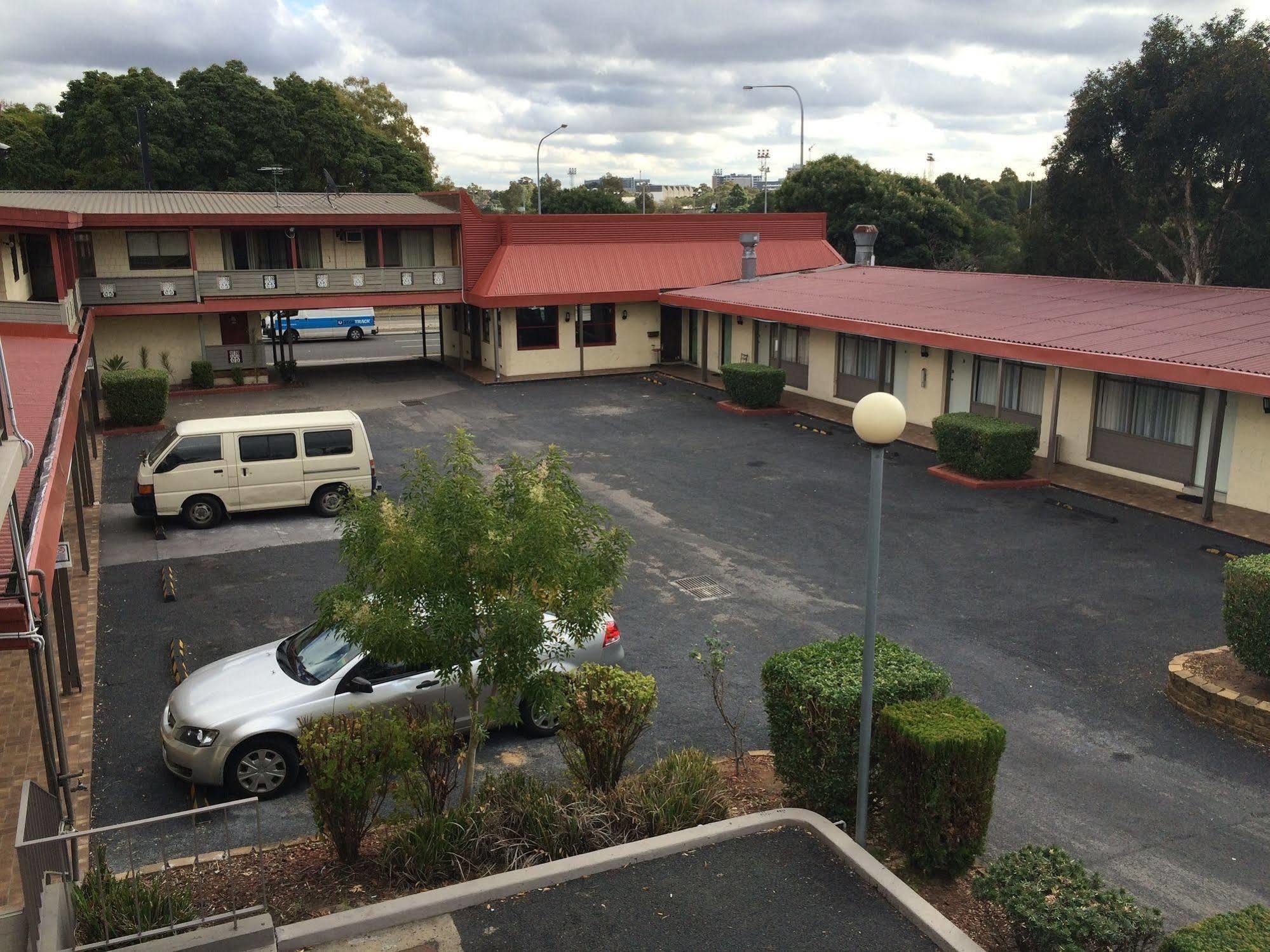 Liberty Plains Motor Inn Sydney Buitenkant foto