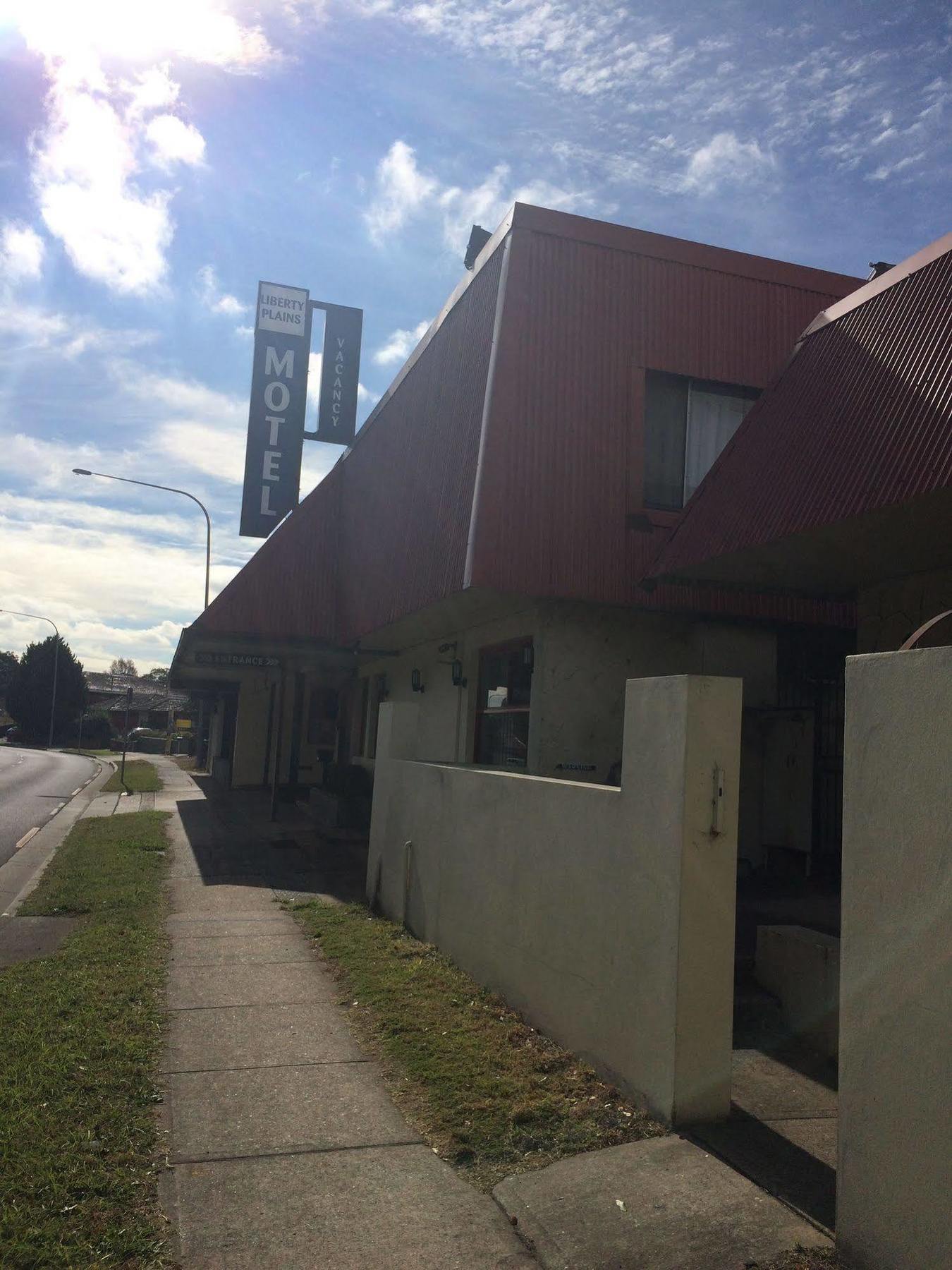 Liberty Plains Motor Inn Sydney Buitenkant foto